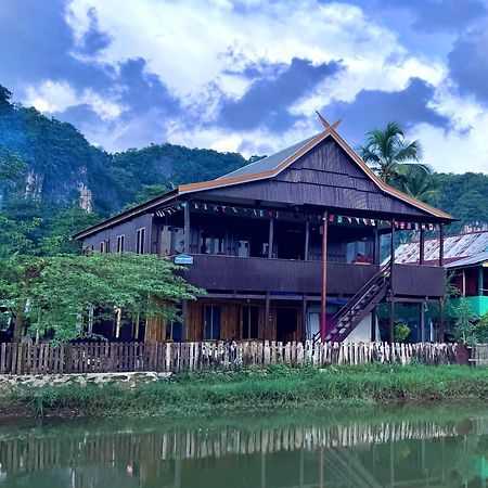 Nasrul House Homestay For Backpackers Maros Dış mekan fotoğraf