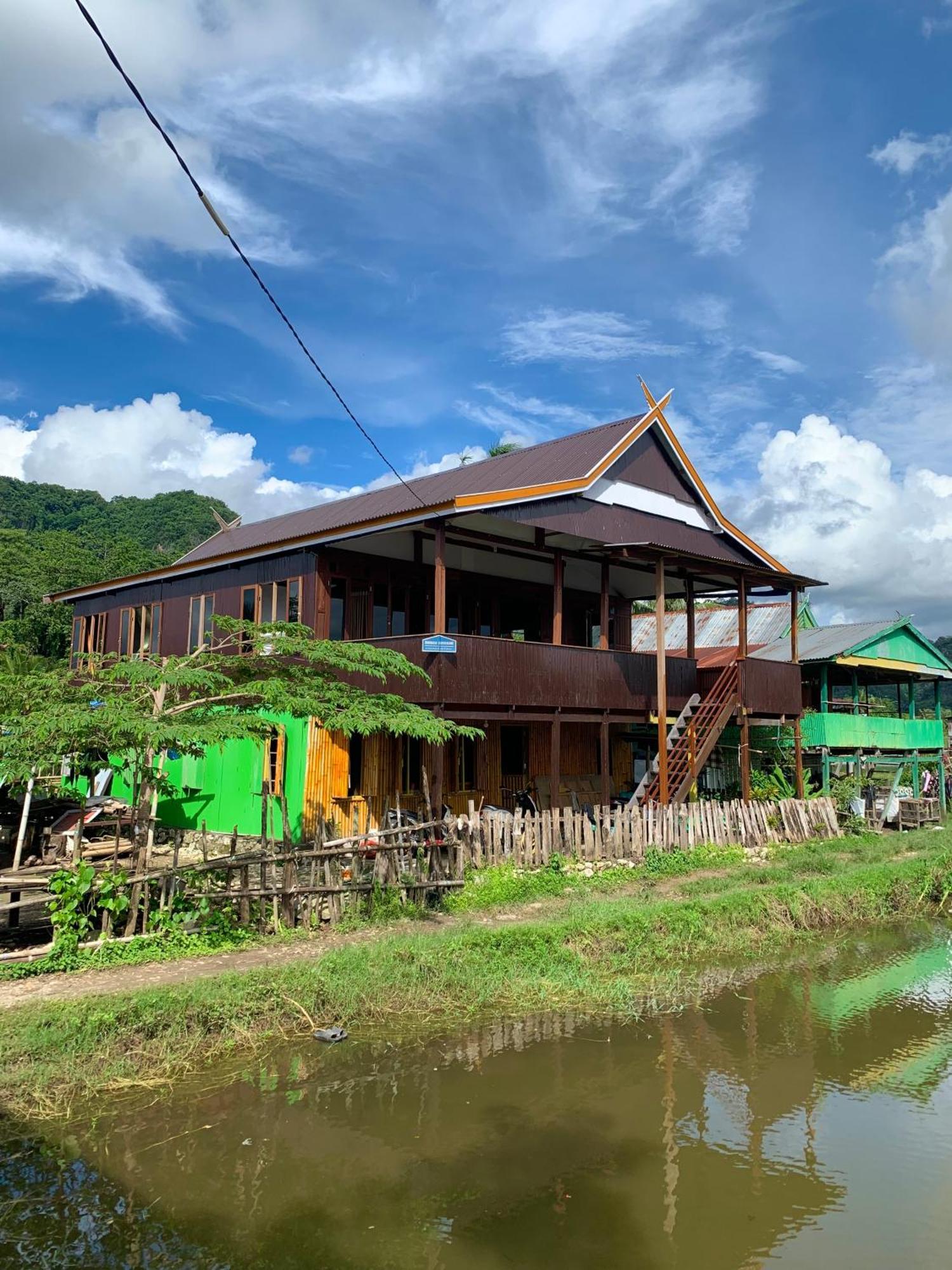 Nasrul House Homestay For Backpackers Maros Dış mekan fotoğraf