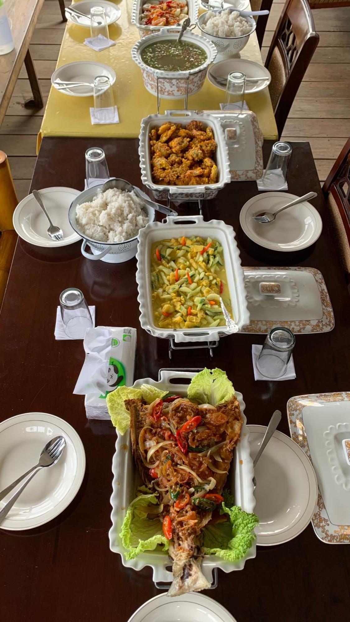 Nasrul House Homestay For Backpackers Maros Dış mekan fotoğraf