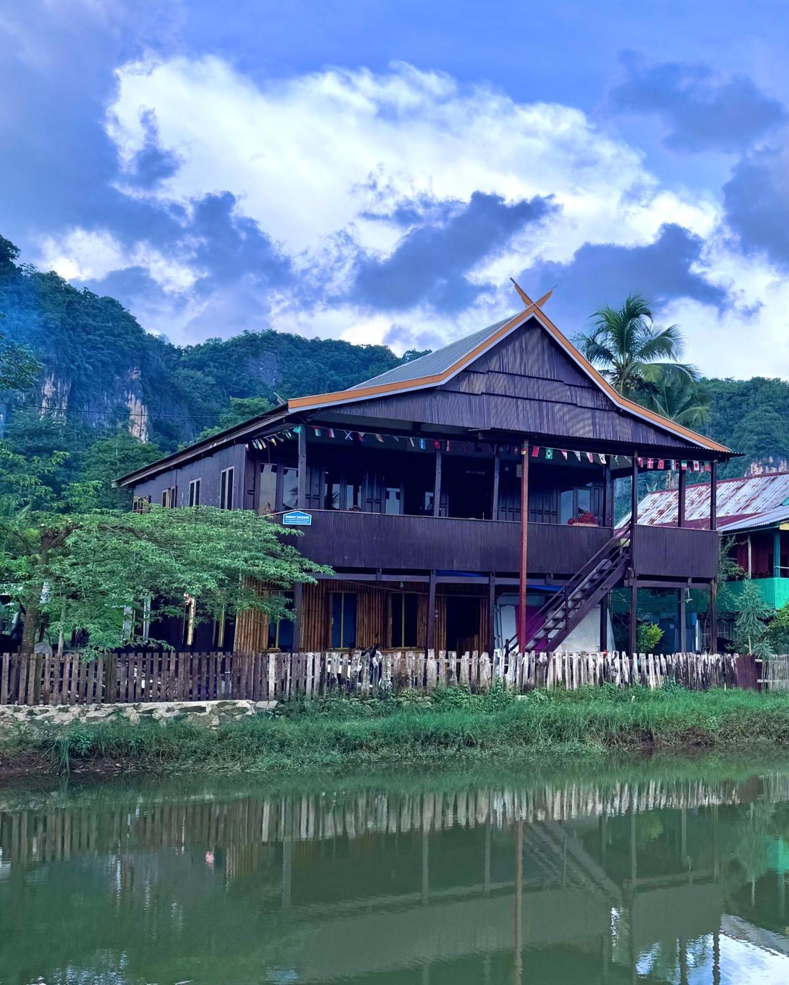 Nasrul House Homestay For Backpackers Maros Dış mekan fotoğraf